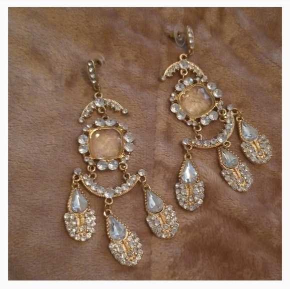 VENUS Jewelry - Venus Earrings Worn once
